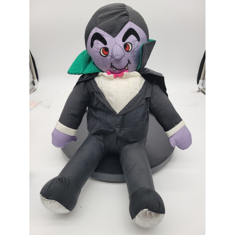 International Silver Co. Vantage Nylon Halloween Dracula Stuffed  Plush Doll 17"